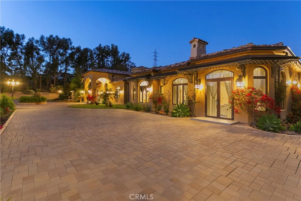 https://cdn.realtyfeed.com/cdn/127/306737686/9fa2291df1afadf31443a35e5eae5e1d.webp