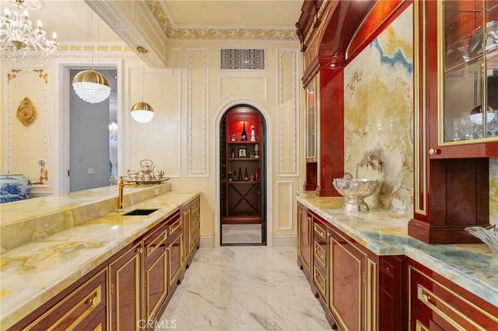 https://cdn.realtyfeed.com/cdn/127/306737686/b4594273181d0778038e141a4cf2c3dc.webp