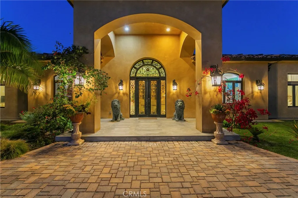 https://cdn.realtyfeed.com/cdn/127/306737686/e4e39522f3ab52c7b60f4059e5a9058a.webp