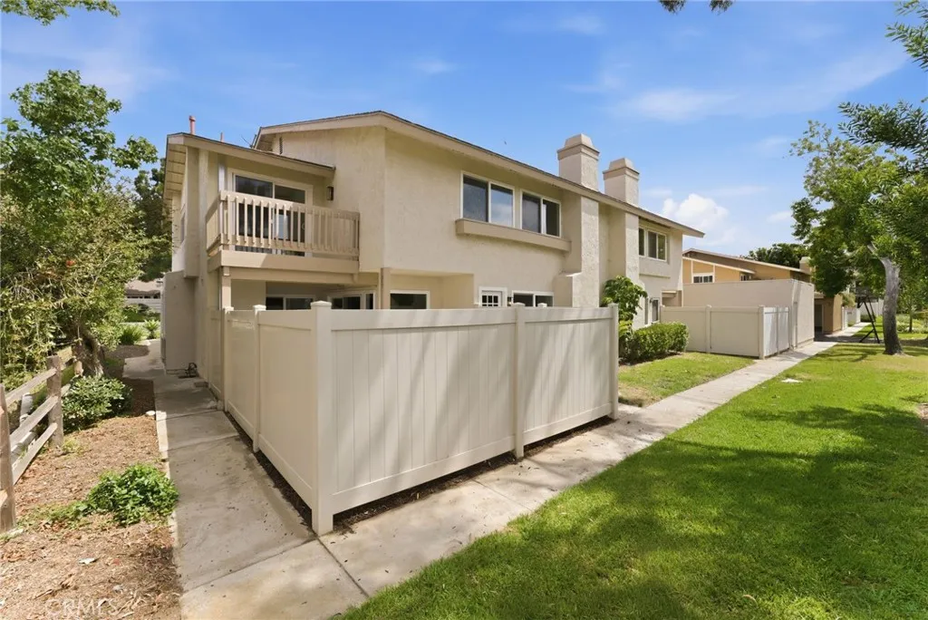 https://cdn.realtyfeed.com/cdn/127/306737712/0f676ab76b2158719ae931c0f671e404.webp