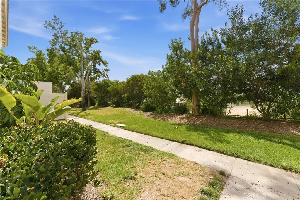 https://cdn.realtyfeed.com/cdn/127/306737712/3ba20c8063c000a4bdcfd85b8f046621.webp