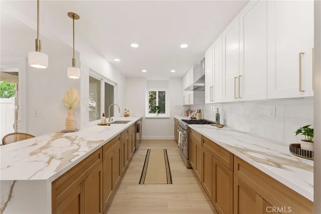 https://cdn.realtyfeed.com/cdn/127/306737712/509ae063172b89dd739d953fb216aaff.webp