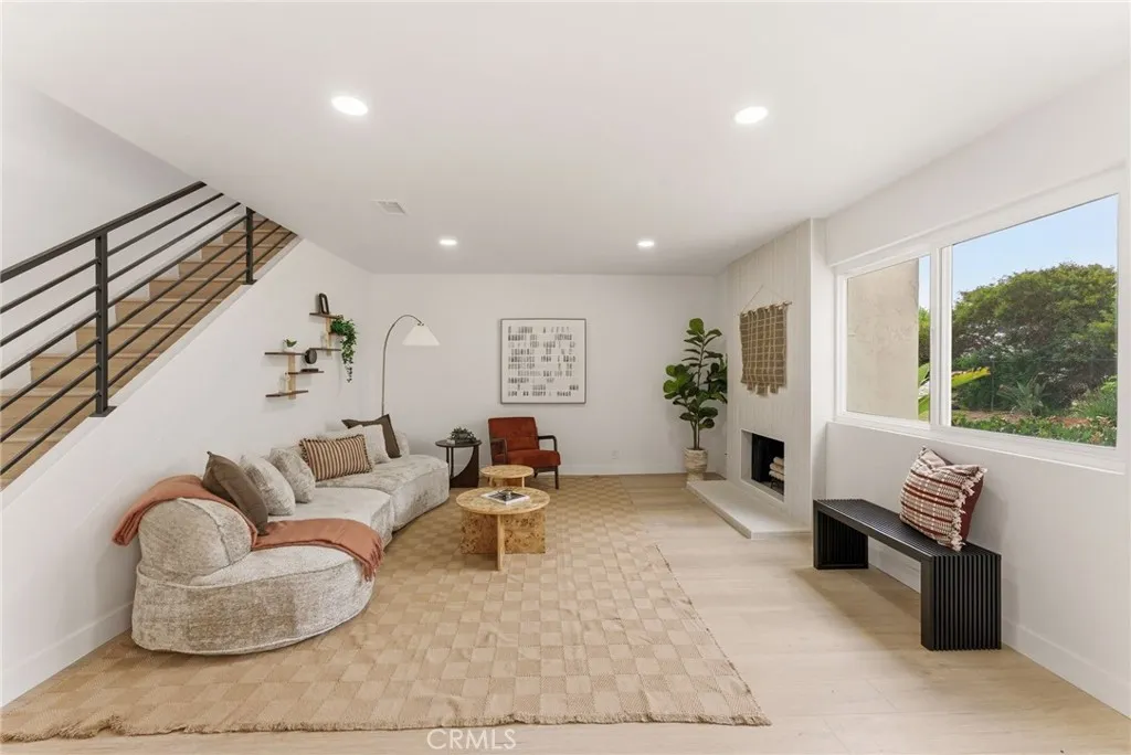 https://cdn.realtyfeed.com/cdn/127/306737712/7d66db2cbcbd47519a4d2c1bde262b16.webp