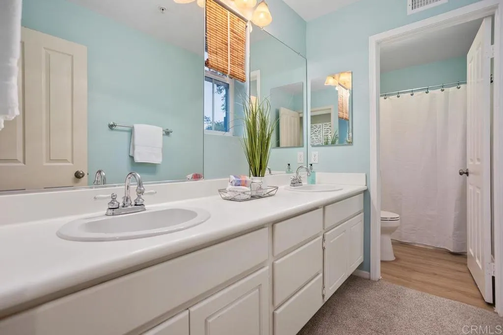 https://cdn.realtyfeed.com/cdn/127/306737750/125d2cc943342964e4d6e30ef190f5e7.webp