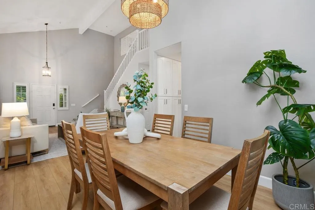 https://cdn.realtyfeed.com/cdn/127/306737750/5cfd0ffbe7c59b1073cb0ca14c0a02e8.webp