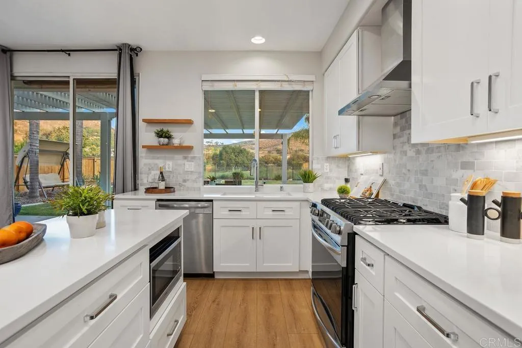 https://cdn.realtyfeed.com/cdn/127/306737750/74ff76658993128f3b1c61d5ec73800d.webp