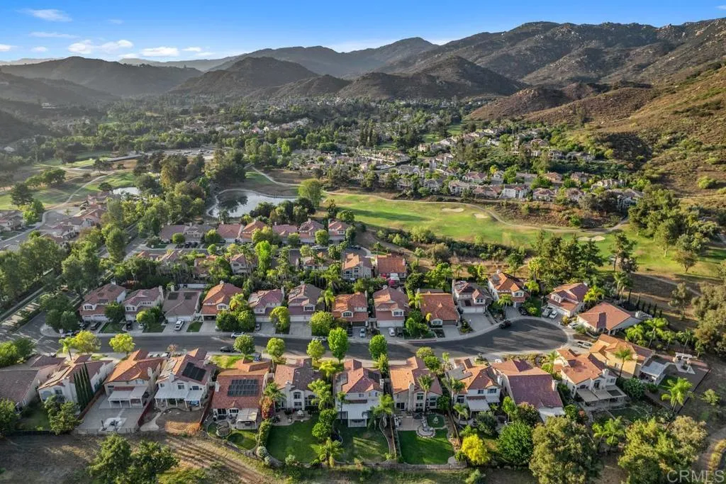 https://cdn.realtyfeed.com/cdn/127/306737750/cad1458ff35e10ef05c965007a3ac06f.webp