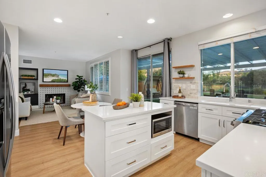 https://cdn.realtyfeed.com/cdn/127/306737750/f58412374f035fbf85cc8d95a35f9130.webp