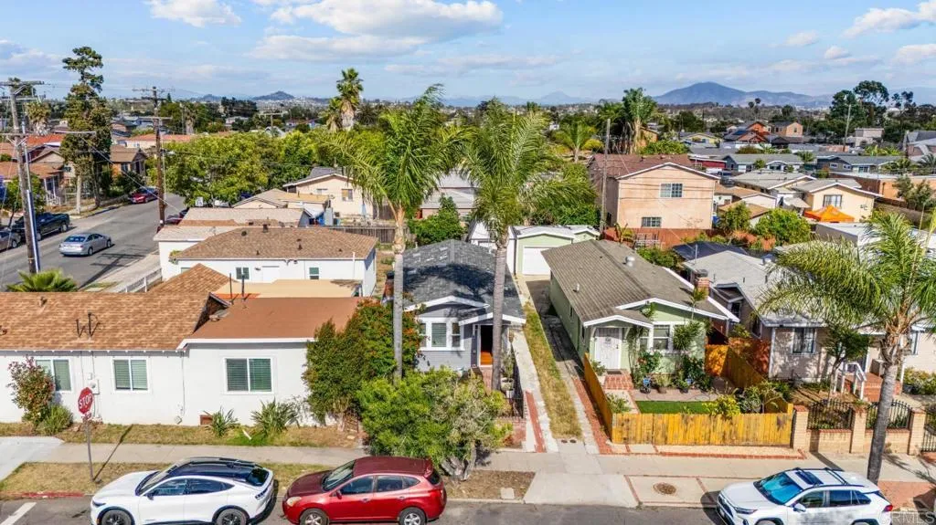 https://cdn.realtyfeed.com/cdn/127/306737788/66c97a0f24f2eb7038436d2f685babe8.webp