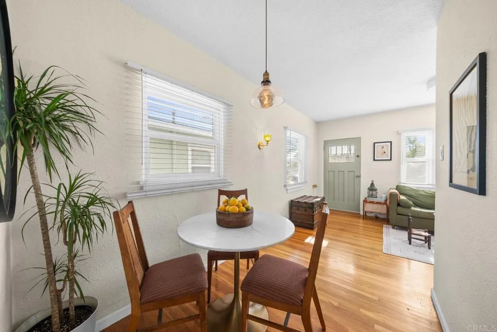 https://cdn.realtyfeed.com/cdn/127/306737788/bcd3ac982cf27909646365c11c9c7743.webp