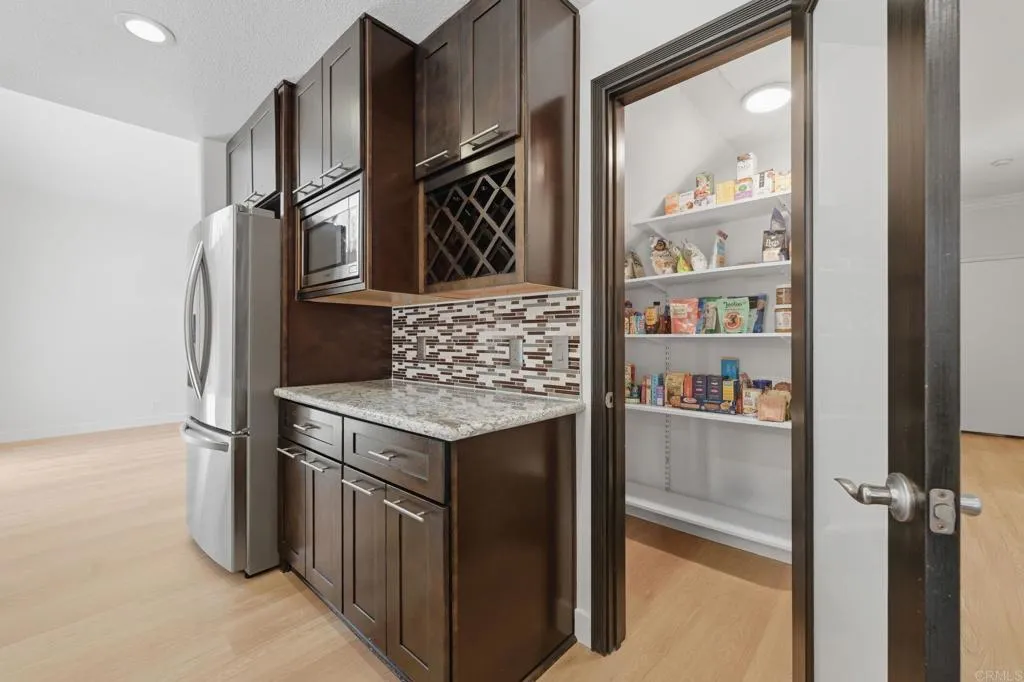 https://cdn.realtyfeed.com/cdn/127/306737808/693fef7279df5f951b439fdfd1c8d01a.webp