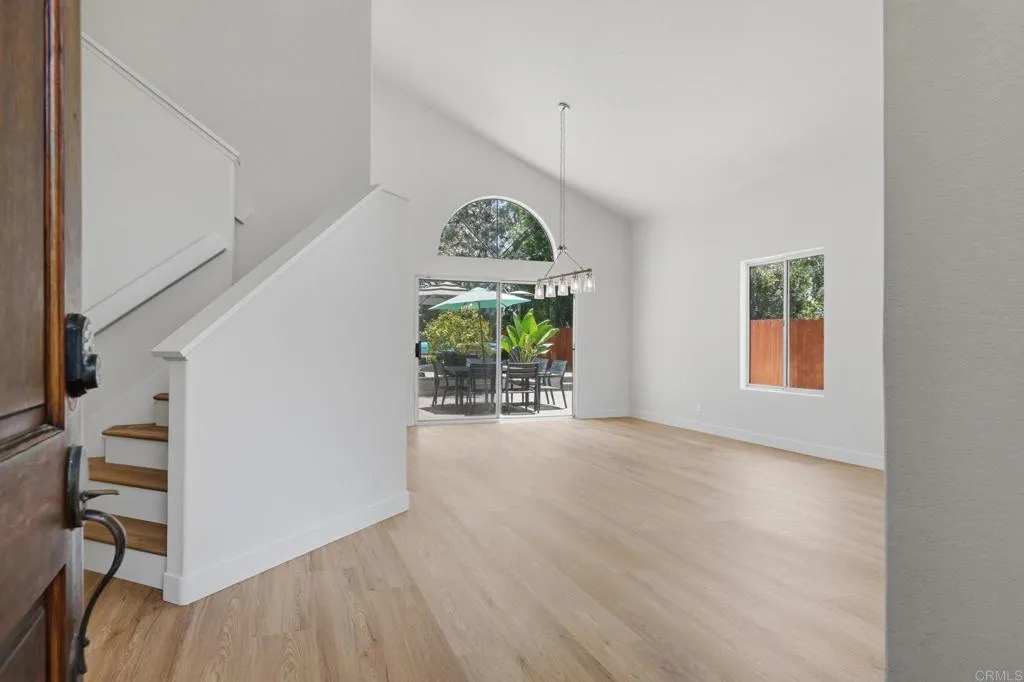 https://cdn.realtyfeed.com/cdn/127/306737808/af1f16a59c5145da2b4546dc58243029.webp