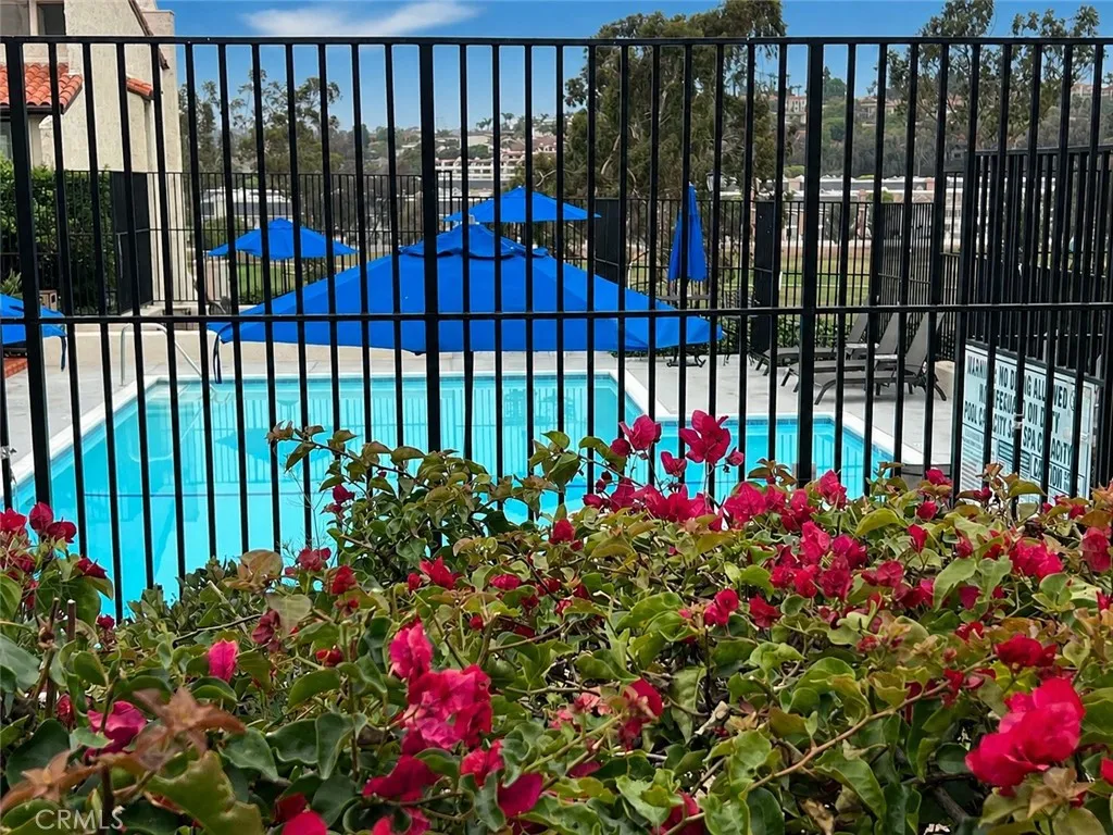 https://cdn.realtyfeed.com/cdn/127/306737810/fec217c6075644a461832bfb831e1263.webp