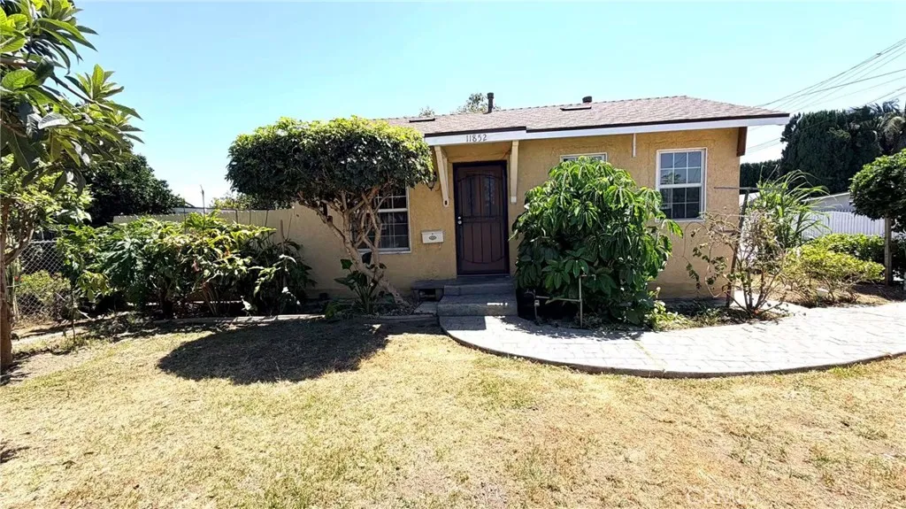11850 Basye, El Monte, CA 91732 - Photo 3 of 23, El Monte, CA