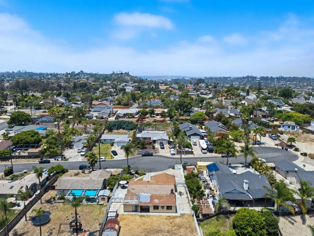 https://cdn.realtyfeed.com/cdn/127/306737855/45ba38b21d50c9b58e0e77cd2f12e20b.webp