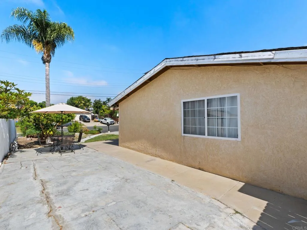 https://cdn.realtyfeed.com/cdn/127/306737855/7734ce0a537e2832e4fc57e4d1e563e0.webp