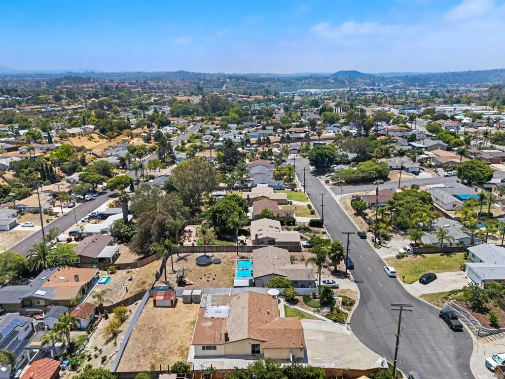 https://cdn.realtyfeed.com/cdn/127/306737855/bd9dcddd6075dc95e3c9f745b3f93598.webp