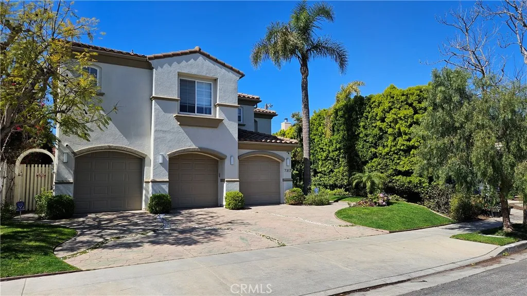 Los Angeles, CA 90045