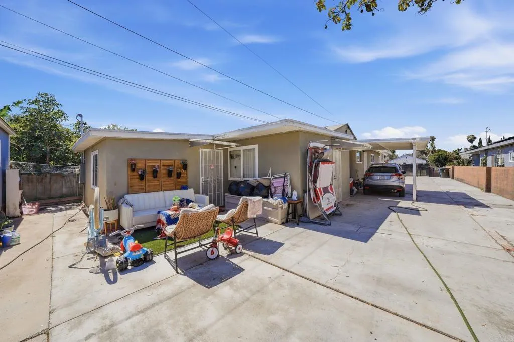 https://cdn.realtyfeed.com/cdn/127/306737907/544c100ac2084724a7d706115fe8870e.webp