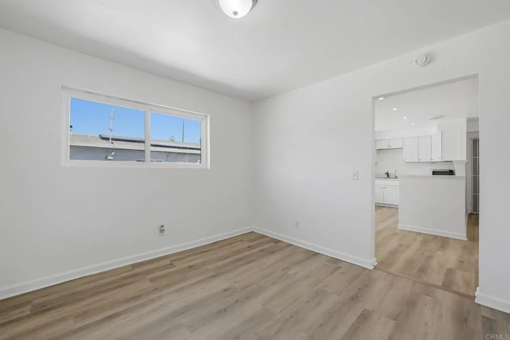 https://cdn.realtyfeed.com/cdn/127/306737907/93732a7da1754de20d2a34b666eb41c7.webp