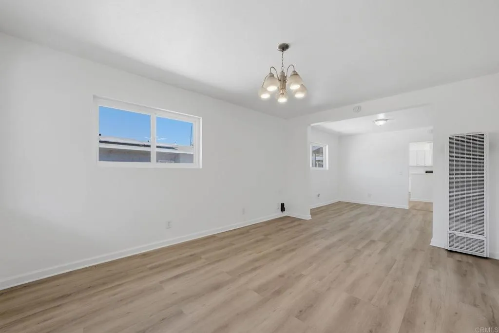 https://cdn.realtyfeed.com/cdn/127/306737907/a73439fe1ef22f8260a22892a2aab582.webp