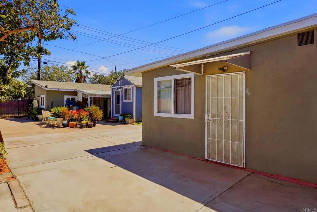 https://cdn.realtyfeed.com/cdn/127/306737907/e13b56f19302f2fb215d54742b610e17.webp