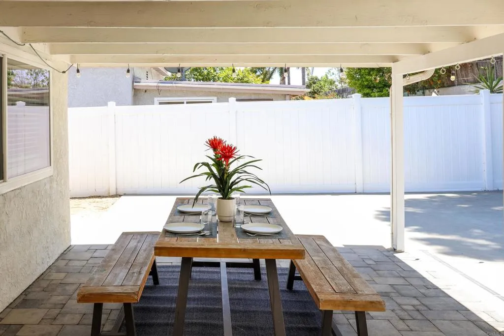 https://cdn.realtyfeed.com/cdn/127/306737908/07f823d652ae7d8f40851e0d0f56bb41.webp