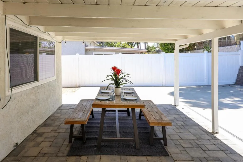 https://cdn.realtyfeed.com/cdn/127/306737908/159a8d87d77ebb9fbf517da61c787f65.webp
