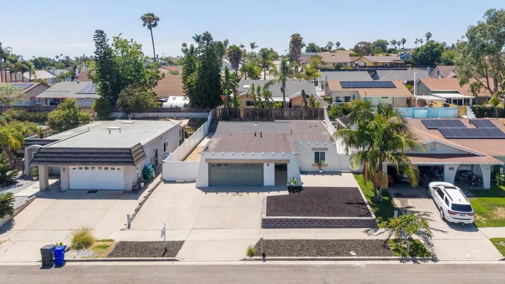https://cdn.realtyfeed.com/cdn/127/306737908/1cef96c014f9ee53c955402405e6b7ac.webp