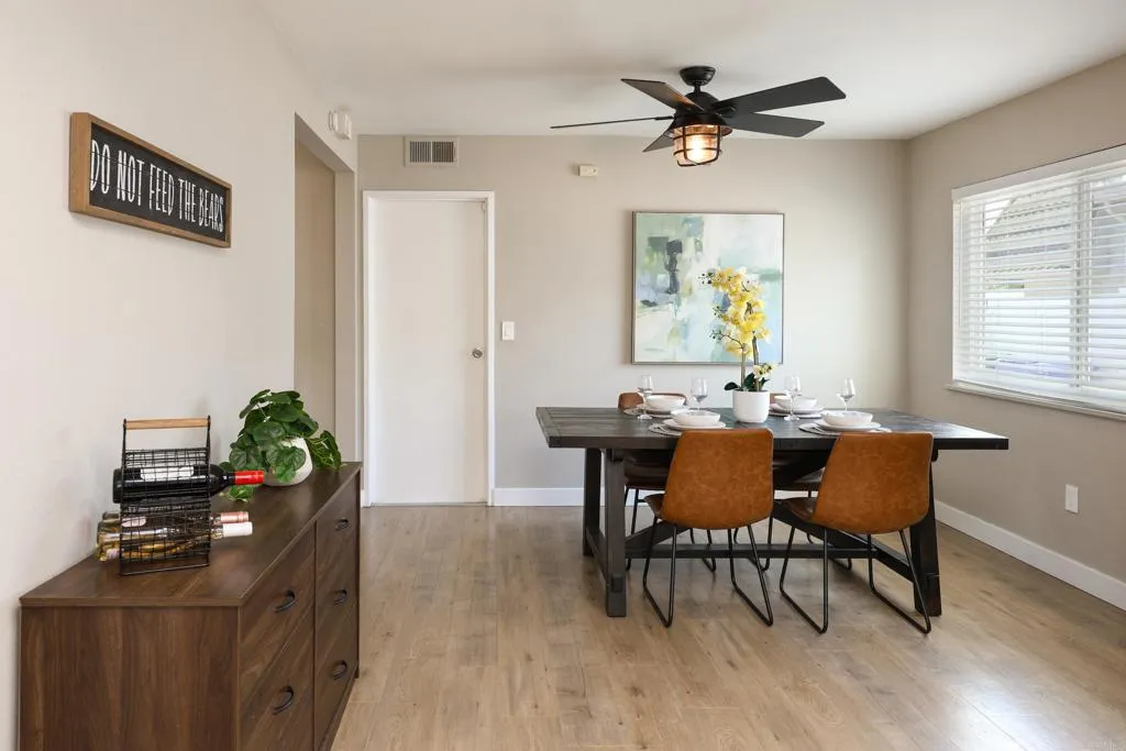 https://cdn.realtyfeed.com/cdn/127/306737908/6a61a750b7f7c905390c560e2e6bfcd6.webp