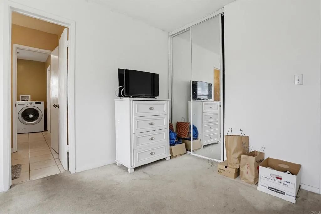 https://cdn.realtyfeed.com/cdn/127/306738041/013437e0a0ed174fc9c5f140442a08f5.webp