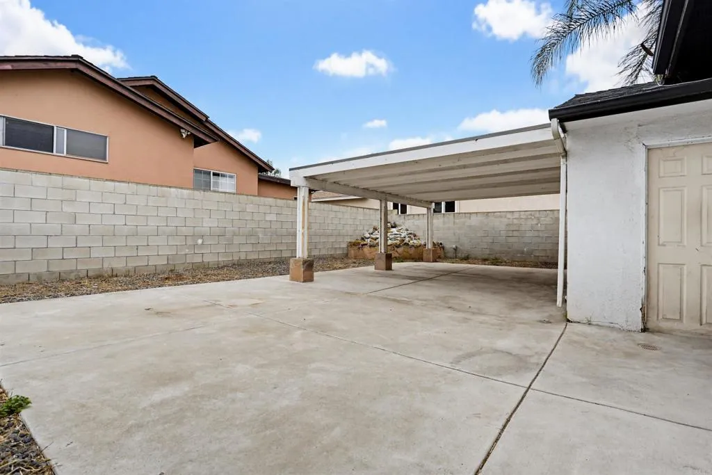 https://cdn.realtyfeed.com/cdn/127/306738041/b43cc1d630af0916d509fd4a1e55b306.webp