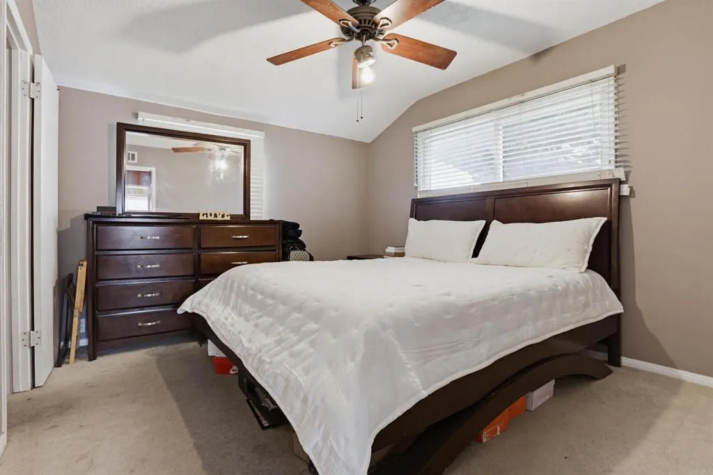 https://cdn.realtyfeed.com/cdn/127/306738041/f5c757e2e47bfbed432a021ac77ef938.webp