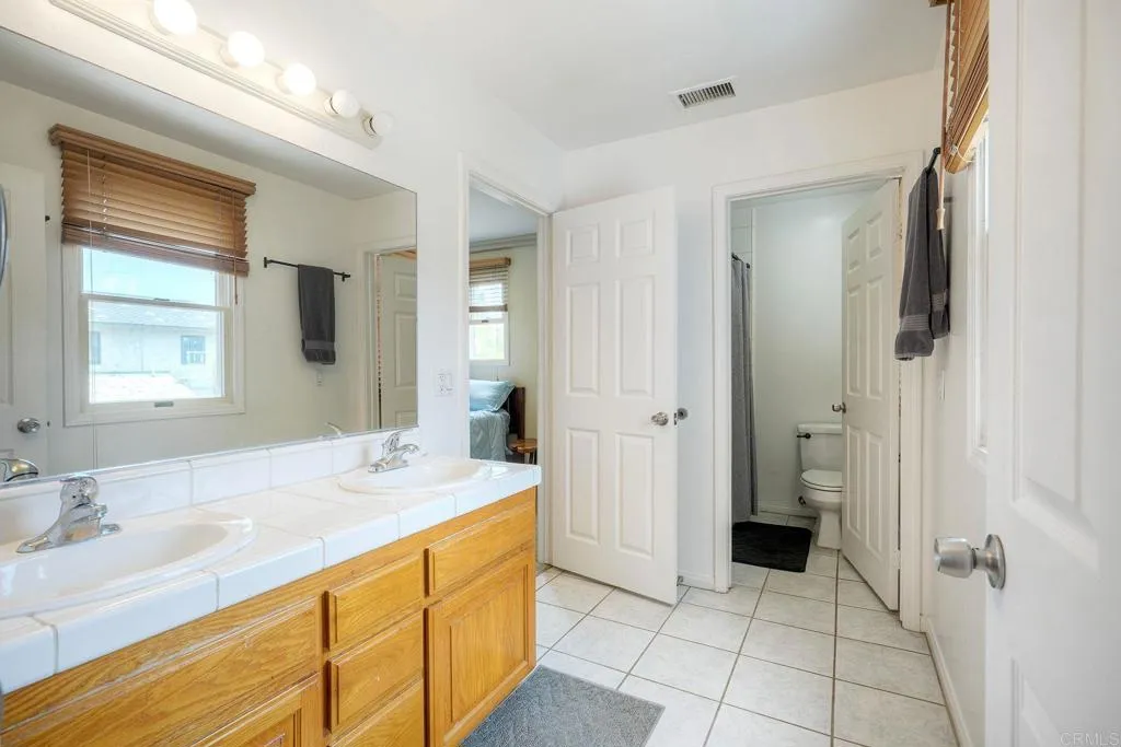 https://cdn.realtyfeed.com/cdn/127/306738088/70170e2b1e797dc5cf2df57c7101d070.webp