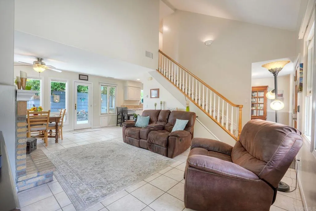 https://cdn.realtyfeed.com/cdn/127/306738088/c07404a13477224e41b6fea1d8a4f0b7.webp