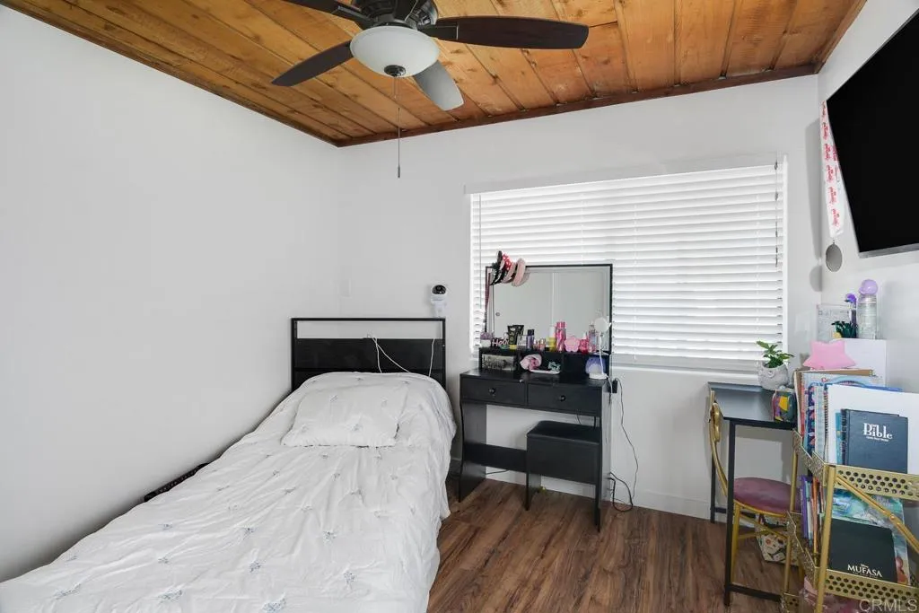 https://cdn.realtyfeed.com/cdn/127/306738106/1b5d7b1f452d907c1c3c3ab4aff8e254.webp