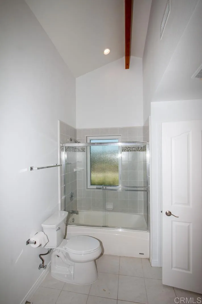 https://cdn.realtyfeed.com/cdn/127/306738140/8de17defbfc247dedb4a58a7666d8c84.webp