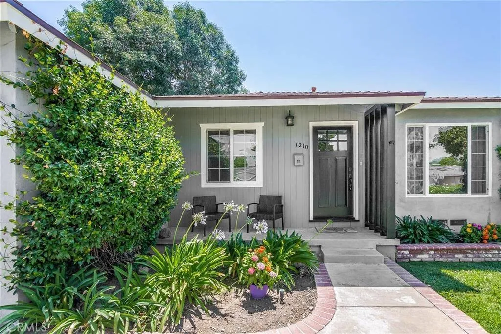 Orange, CA 92867
