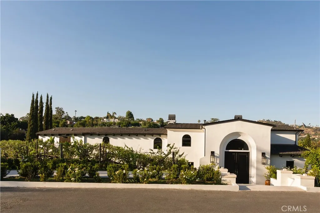 Santa Ana, CA 92705