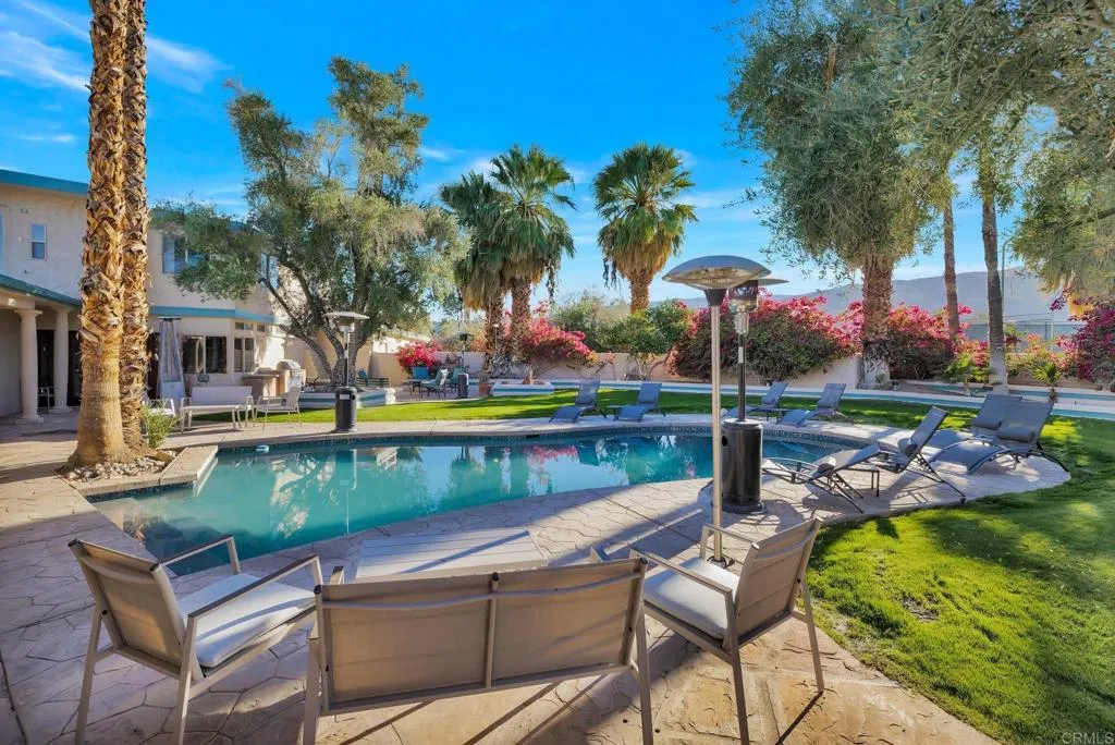 https://cdn.realtyfeed.com/cdn/127/306738247/032f782d7ea50837f50544c7ff515aaa.webp