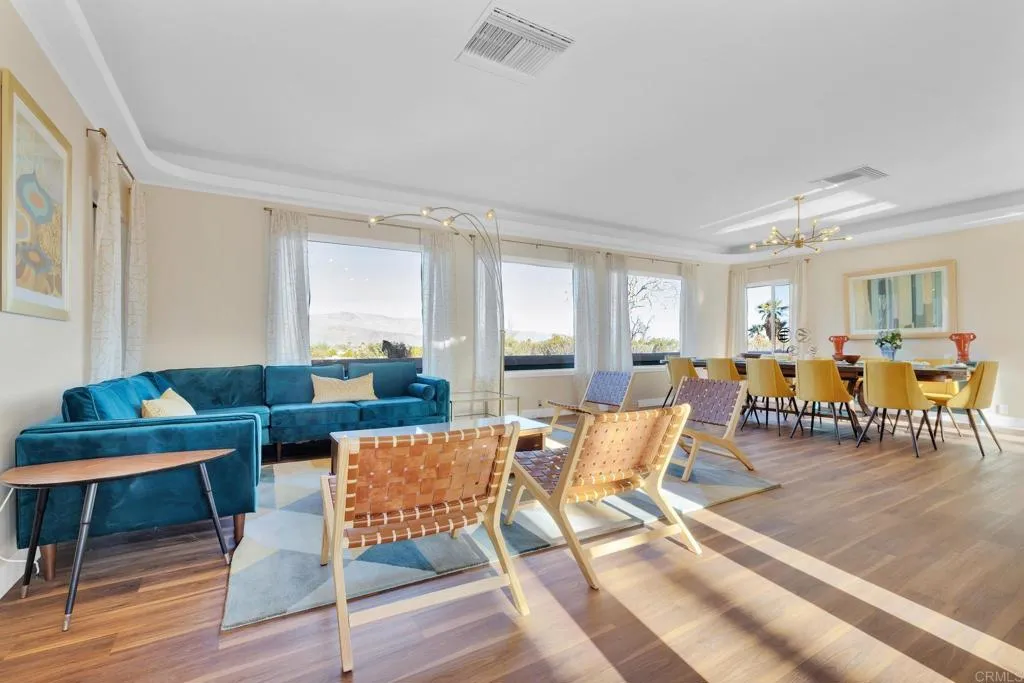 https://cdn.realtyfeed.com/cdn/127/306738247/635091637512b9baadb976b6cdf712a4.webp