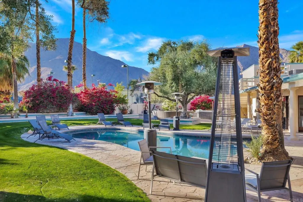 https://cdn.realtyfeed.com/cdn/127/306738247/b93783f6ea8e272da7a9aa9188e45e30.webp