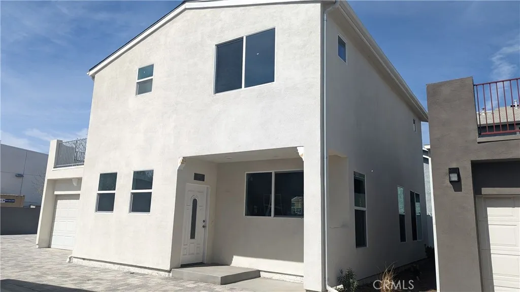 North Hills, CA 91343