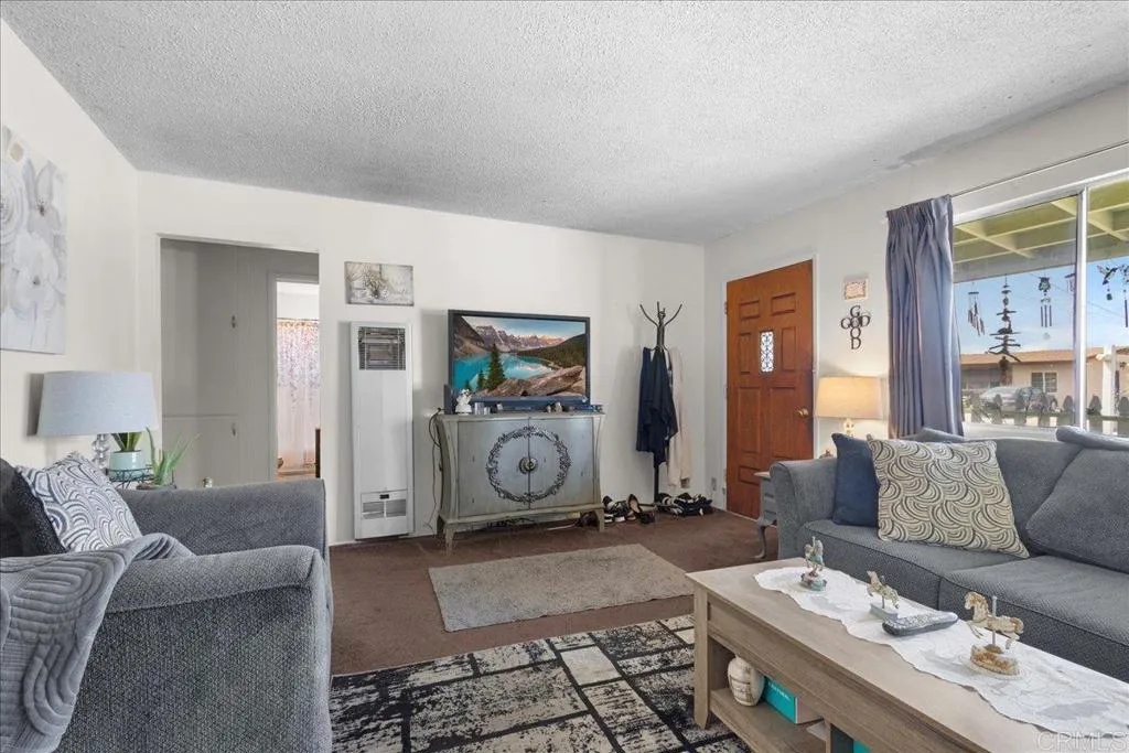 https://cdn.realtyfeed.com/cdn/127/306738284/387fc7d3770eecdf5a8bac5446ab7f2c.webp
