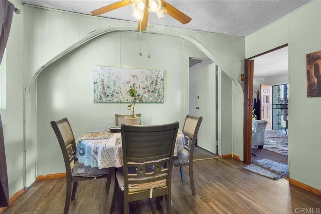 https://cdn.realtyfeed.com/cdn/127/306738284/f09cf31c0c00839d598dc9d0d6560552.webp
