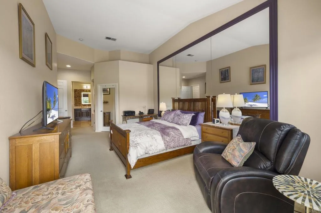 https://cdn.realtyfeed.com/cdn/127/306738307/41fdda195f887d06018b2212b9798413.webp