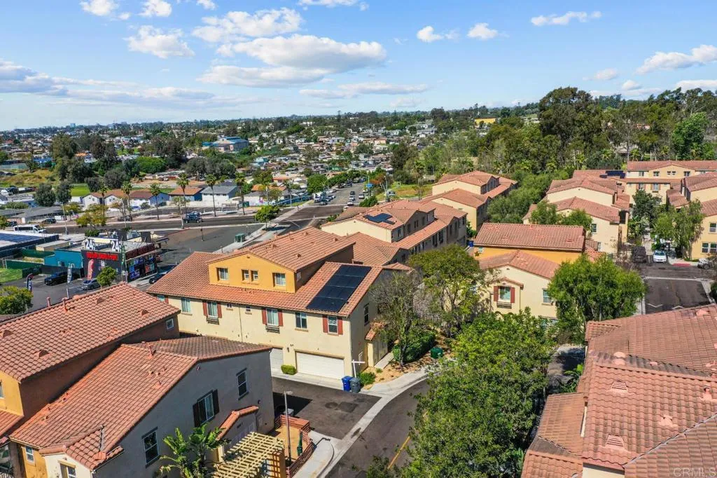 https://cdn.realtyfeed.com/cdn/127/306738339/a40e1149991a3b91b813037a201a979e.webp