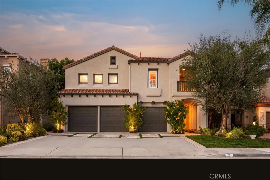 Lake Forest, CA 92610