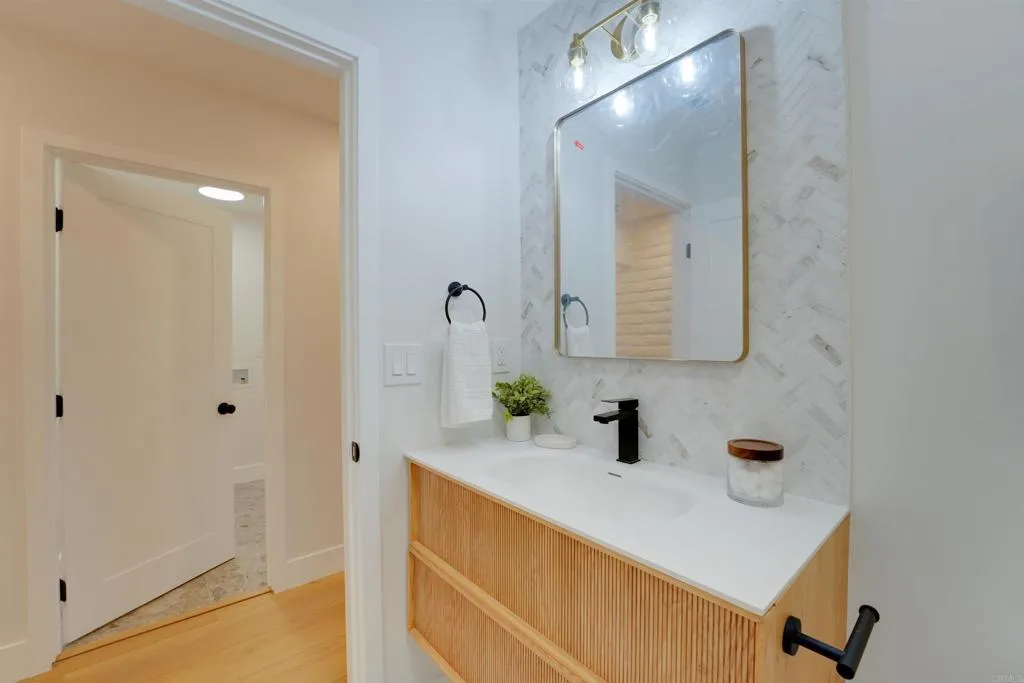 https://cdn.realtyfeed.com/cdn/127/306738392/0301ec45eadb078f043d8920084a8996.webp