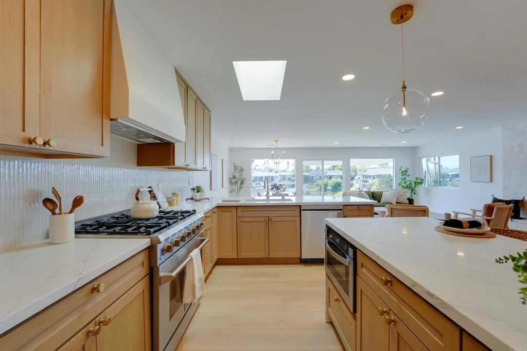 https://cdn.realtyfeed.com/cdn/127/306738392/3b181c3a154a975595977af35024d783.webp